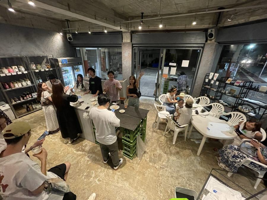 奄美の若者交流会の様子